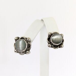 Vintage Southwest 925 Sterling Moonstone Handcrafted Stud Pierced Earrings
